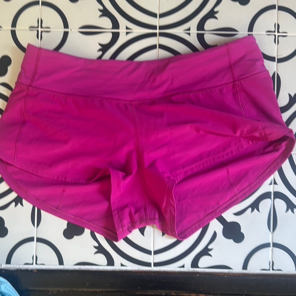 Lululemon Athletica Pink Athletic speed ups  Shorts Lightweight Relaxed Fit 2.5”